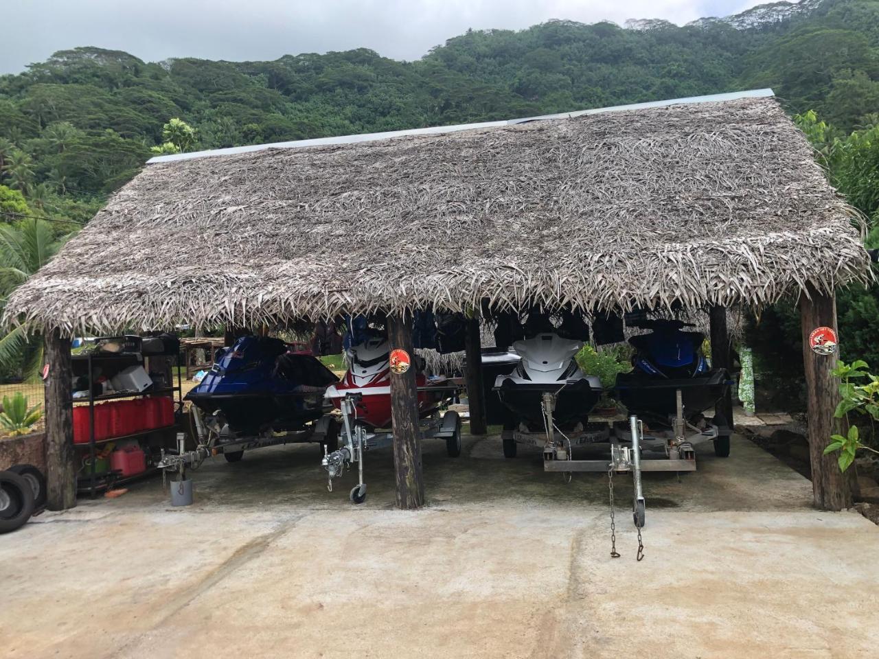 Pension Hibiscus Tahaa Uturoa Exterior foto